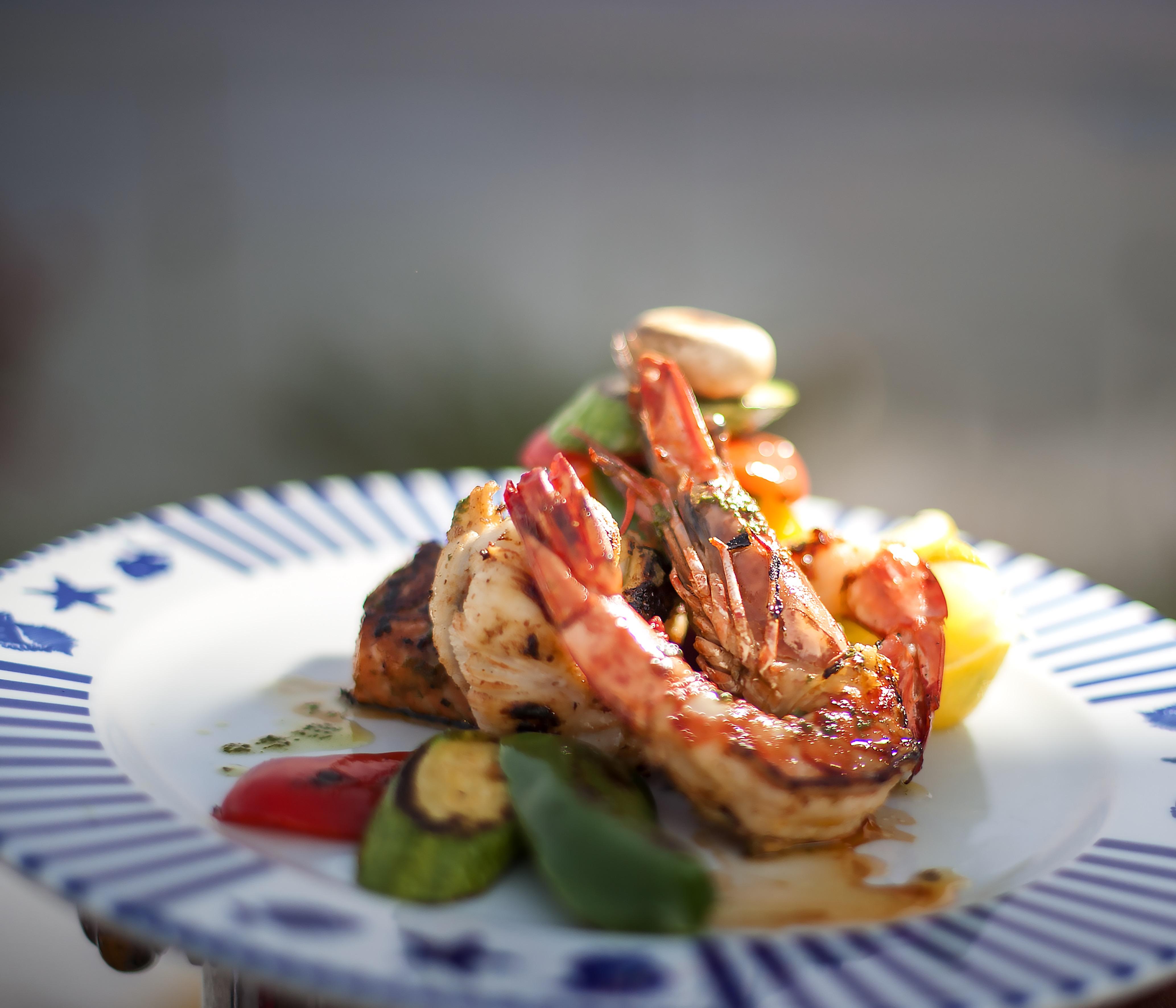 Sunrise Arabian Beach Resort Sharm el Sheikh Esterno foto Grilled prawns