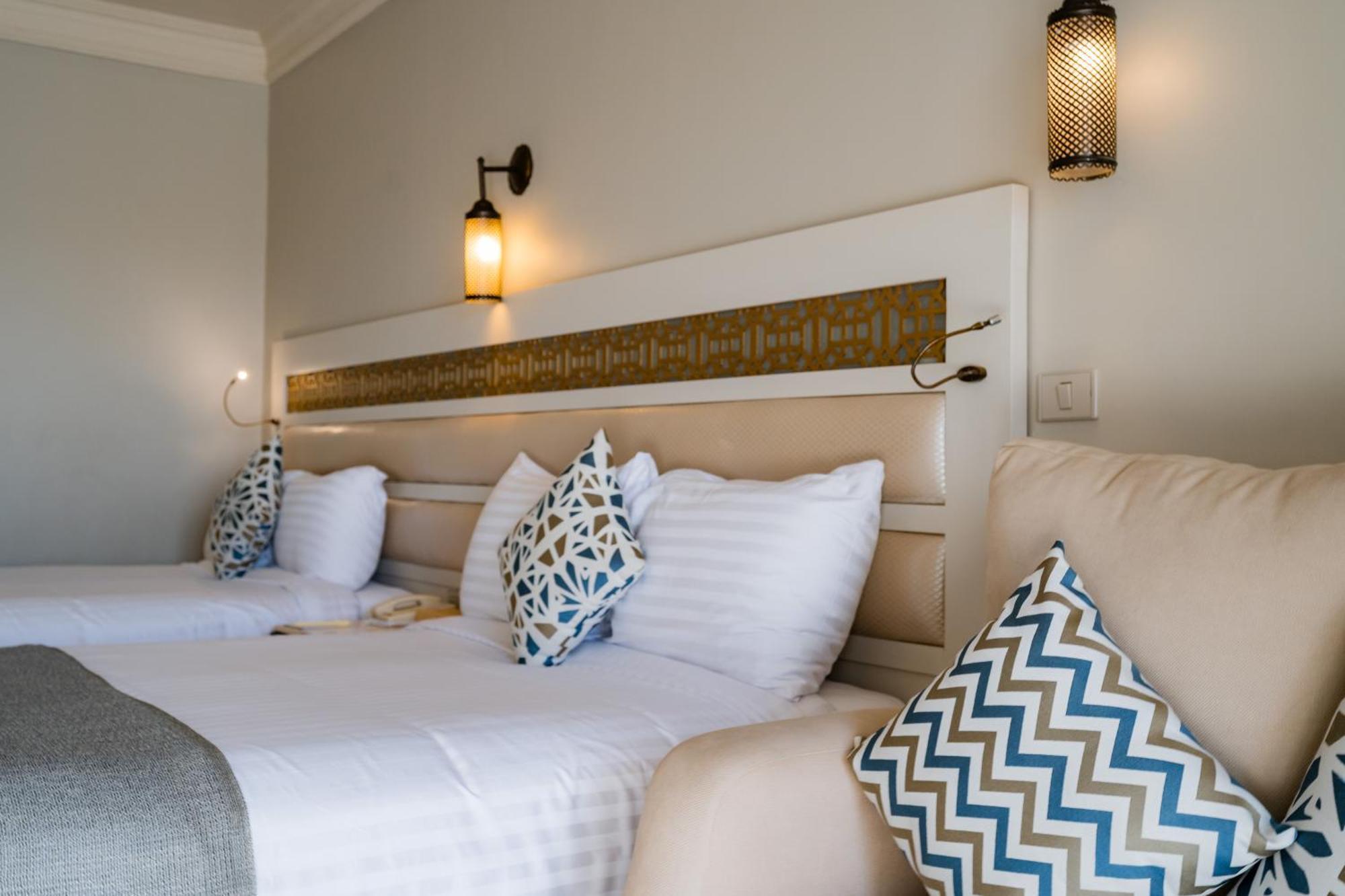 Sunrise Arabian Beach Resort Sharm el Sheikh Esterno foto A bedroom at the hotel