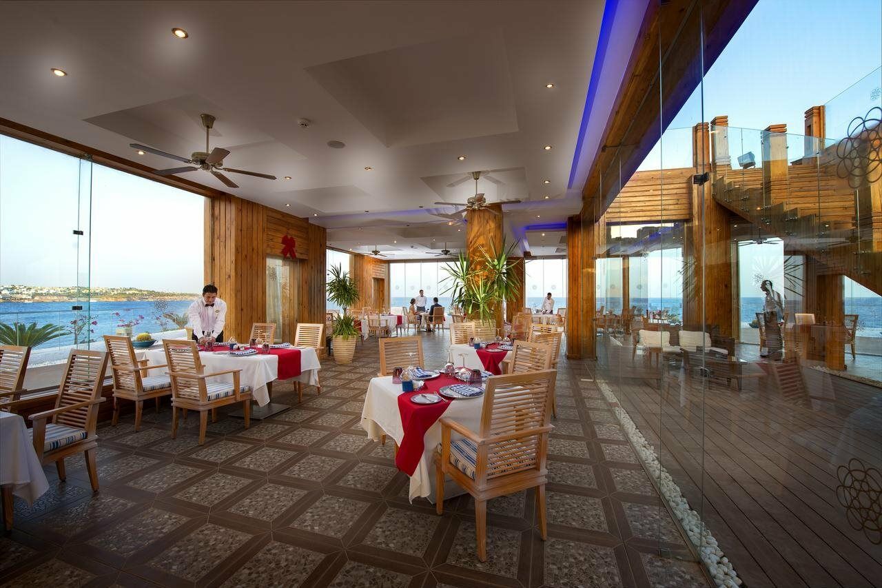 Sunrise Arabian Beach Resort Sharm el Sheikh Esterno foto Restaurant
